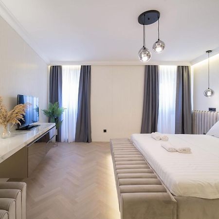 Luxury Villa Christian Umag Bagian luar foto