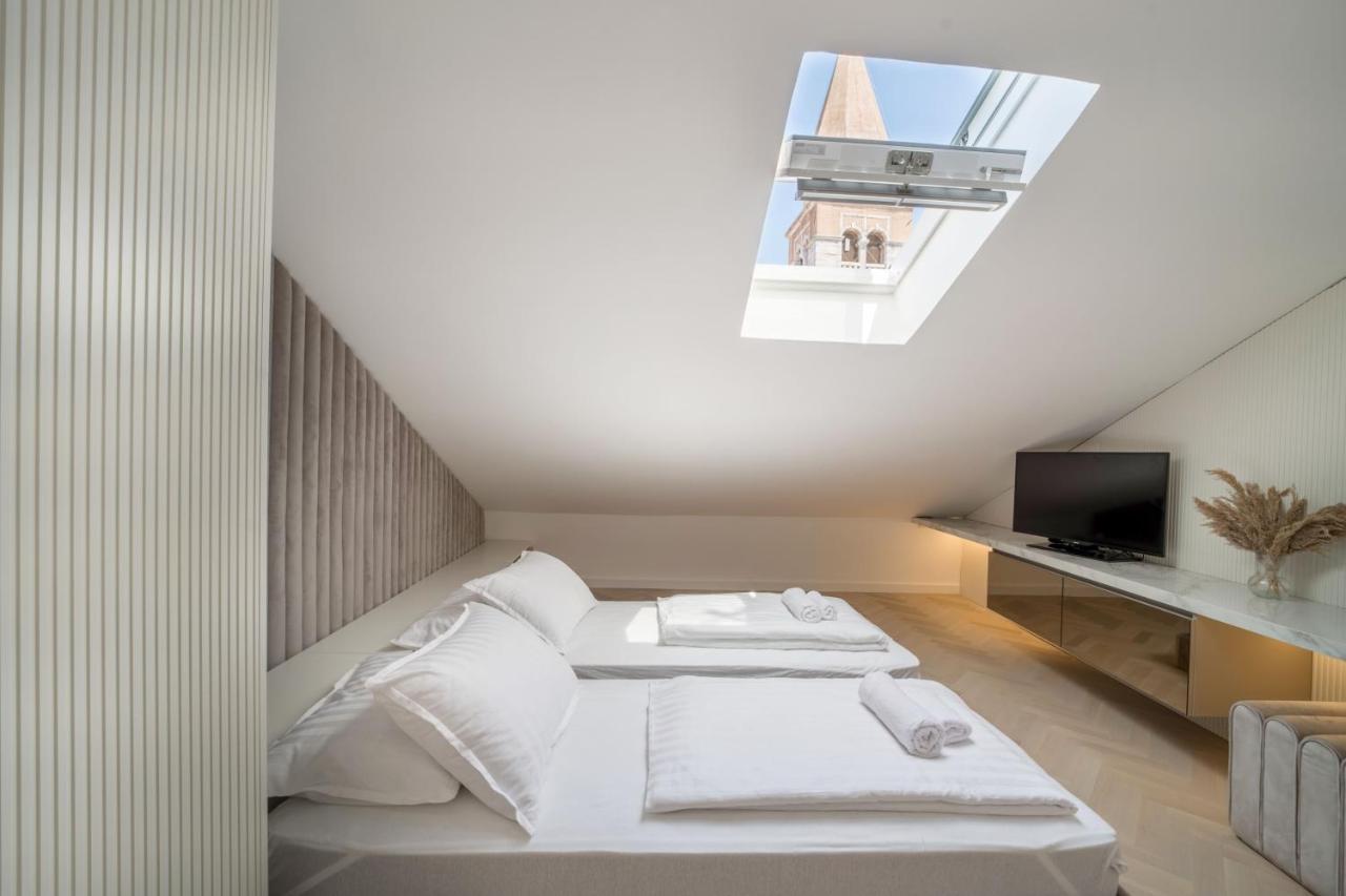 Luxury Villa Christian Umag Bagian luar foto