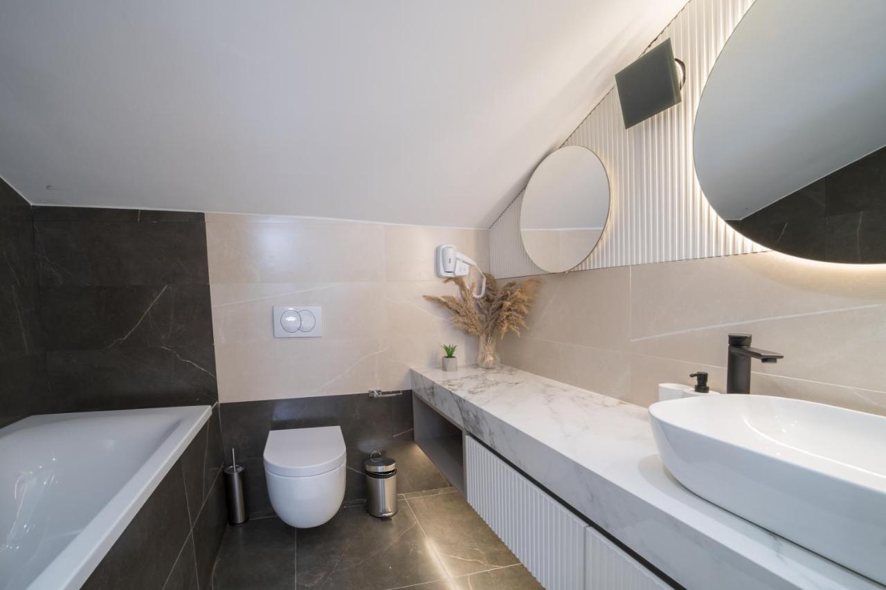 Luxury Villa Christian Umag Bagian luar foto