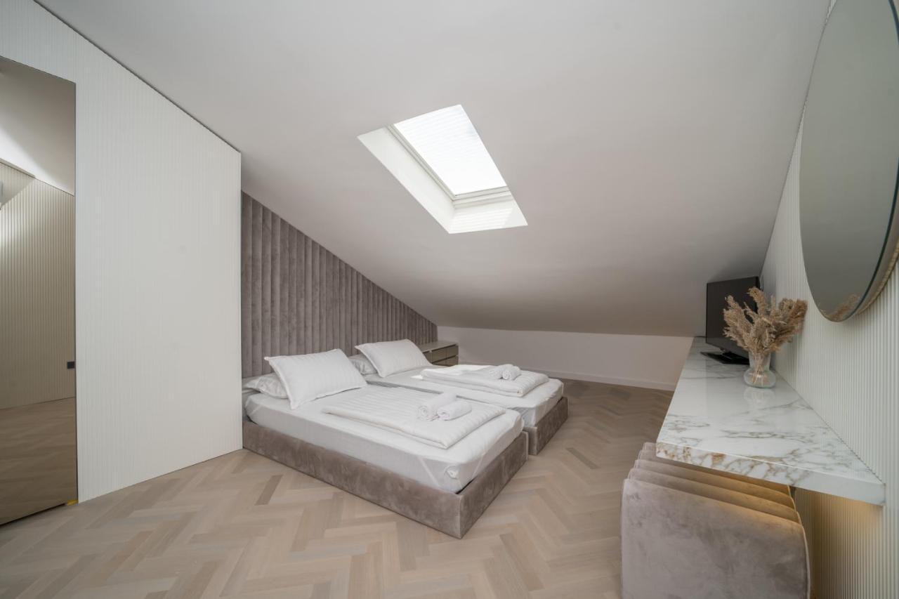 Luxury Villa Christian Umag Bagian luar foto